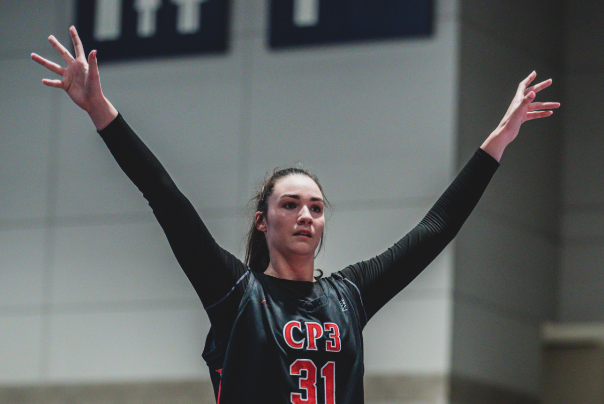 Charlotte Catholic post Blanca Thomas has signed to play college basketball for North Carolina.